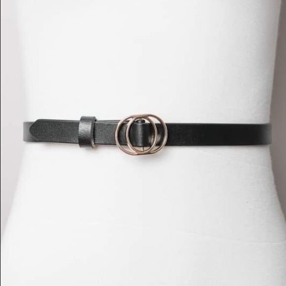 Black Double Ring Belt // 100% Leather - Picture 2 of 5